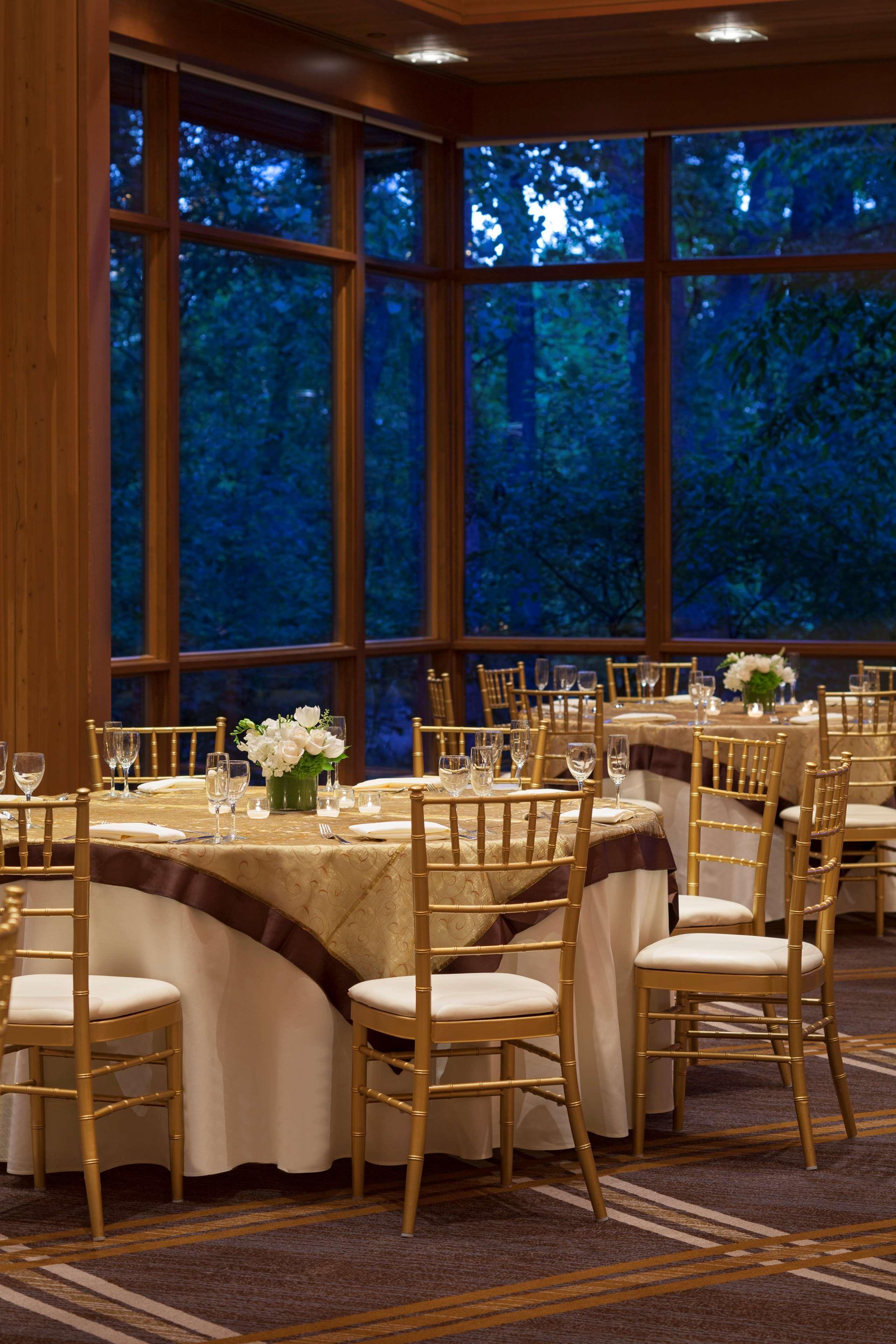 Hyatt Lodge Oak Brook Chicago Exterior photo